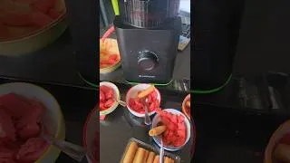 Miniature : sorbet fraise sans sucre ajouté avec mon extracteur de jus