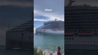 Miniature : Miami on the move