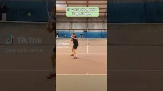 Miniature : PLAY A BACKHAND LIKE ROGER FEDERER
