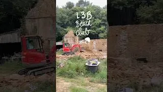 Miniature : Pas de vacances ? Pas de problème ! 😎 #renovation #maison #travaux #maçonnerie