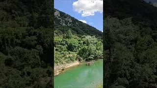 Miniature : Always tried to ride those paper planes... #paradise #nature #southernfrance #trekking #river