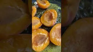 Miniature : JUILLET - Abricots rôtis au miel au curcuma