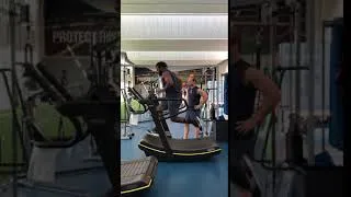 Miniature : Alivereti Raka sur le SKILLMILL de Technogym