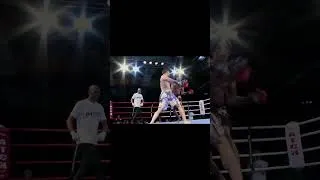 Miniature : 🤜🤛  La DÉFINITION d'une guerre en MMA #mma #knockout #fighting