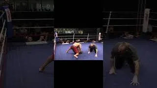 Miniature : 😱😳 PARDON ?! L'énorme SLAM de Karl Amoussou sur Gregory Babene #mma #fighting #knockout