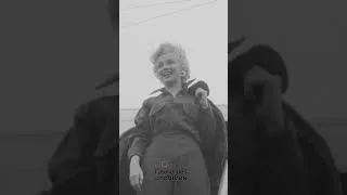 Miniature : Marilyn Monroe en Corée
