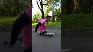 Miniature : UN EXPLOIT HORS NORME : il court un semi-marathon sur un skate à la seule force de ses bras