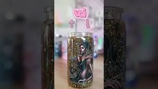 Miniature : Pratique : comment avoir un bel effet avec ses paillettes dans votre gobelet ? #ideecadeaunoel