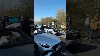 Miniature : 😍 Des supercars partout… et l’ambiance parfaite d’un rassemblement auto