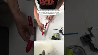 Miniature : Attention a manipuler dans un cadre légal et entouré de professionnels.