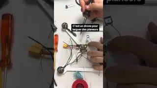 Miniature : Drone pour larguer des planeurs