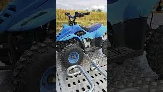 Miniature : une mission de l'extrême, un remorquage pour un engin peu commun #viral #automobile #pourtoi #viral