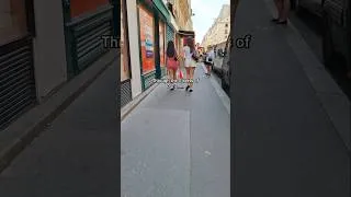 Miniature : A walk through the streets of Paris✨️#shorts#streetstyle #fashion#parisstyle #ytshorts #outfit #ootd