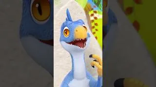 Miniature : Ami ou Ennemi ? Rencontre le Vélociraptor ! 🦕⚡ #bebefinnfrançais #shorts