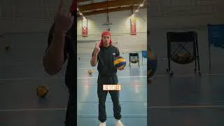 Miniature : Niveau 25, sans ça impossible de devenir libéro 😶‍🌫️#volleyastuce #volleyball #becomevolley #volley