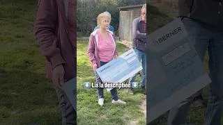 Miniature : Depuis plus de 30 ans, Rachel consacre sa vie à la protection animale.