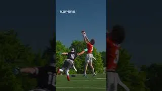 Miniature : Elevate Flag Football - Making a Catch