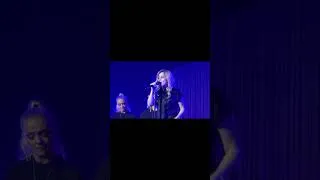 Miniature : #Laura Fabian #live #shortsviral #concerts