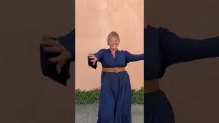 Miniature : Un petit air espagnol ,avec notre robe LEA grande taille à retrouver sur Kalimbaka.com