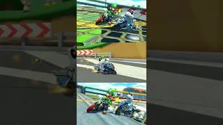 Miniature : POV: Skelerex VS Luigi sur Mario Kart 8 Deluxe #short #mariokart8deluxe #mariokart #viralshorts