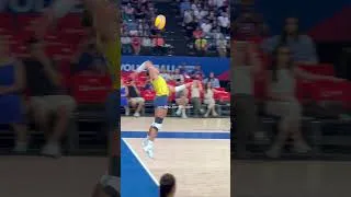 Miniature : 🇧🇷🎯 SPIKE TUTORIAL BY ANA CRISTINA! 🏐🔥
