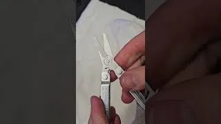 Miniature : Un nettoyage en règle du Leatherman Micra acheté la dernière fois 👍 #nettoyage  #renovation
