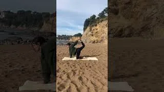 Miniature : Plus de pratiques au bord de l’océan sur le Studio en ligne 🐚 #yoga #yogafrance