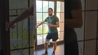 Miniature : Et si je te disais que ton chien ne sait pas vraiment s’asseoir…