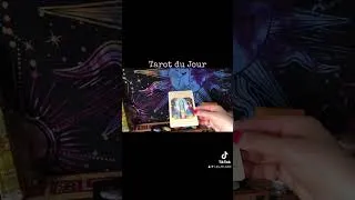 Miniature : Choisissez une des trois cartes ! #tarot #guidancedujour #oracles #guidance
