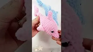 Miniature : Dauphin amigurumi au crochet