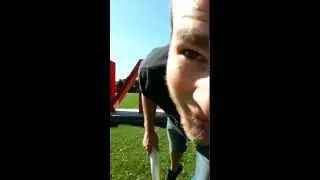 Miniature : Cheap frisbee trick shot | Lyon, France | Bike trip 2012