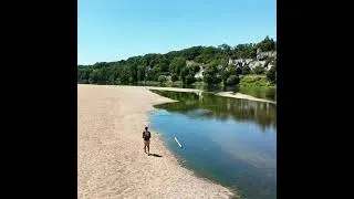 Miniature : La Loire, grand fleuve de sable ☀️ #randonnée #loire #paysagemagnifique