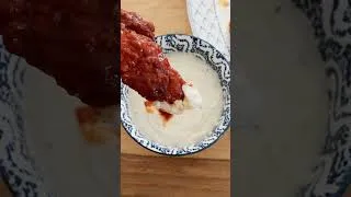Miniature : SAUCE BLANCHE CRÉMEUSE À L’AIL – PRÊTE EN 2 MINUTES !