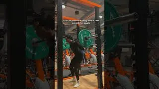 Miniature : Et toi ton squat il est propre #squat#fitness#tallgirl