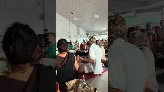 Miniature : Super kirtan avec Claude Brame! 🥰 #christelwellnessyoga #kirtan #claudebrame #bienêtre