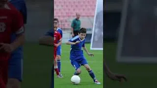 Miniature : Kvaradona : la nouvelle légende qui fait trembler Naples #football #lifeisbutadream #footballpassion