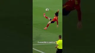 Miniature : Surperbe contrôle de #cucurella #football #worldcup #spain #cucurella