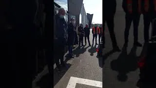 Miniature : Salariés de Carrefour en grève : vous trimez ils se goinfrent !