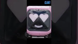 Miniature : Deux robots de livraison tombent amoureux à Miami.Abonne-toi à la chaîne YouTube Clak