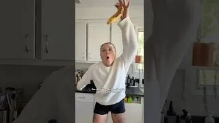 Miniature : Je suis maintenant devenue ma propre mère en vieillissant 😂