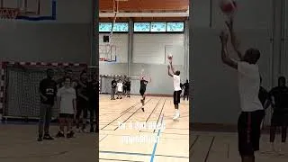 Miniature : #basketball #shoot