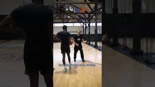 Miniature : Travail sur le main à main avec Louben !!  #basketball #handoff  #n3  #semipro  #basketballtraining