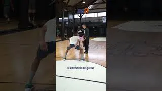 Miniature : Création d’espace pour tirer après un pull up!  #basketball #basketballpractice  #tir #footworks