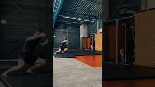 Miniature : 🛡️mouvements essentiels grappling et du MMA : drill sprawls double leg défense leg quadrupédie