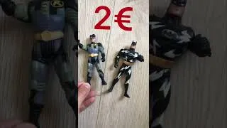 Miniature : Ça revend déjà les goodies du #tourdefrance en #videgrenier …