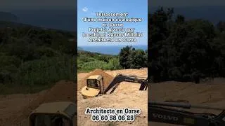 Miniature : Terrassement  sur un terrain pour la construction d’une maison écologique en Corse à Ajaccio
