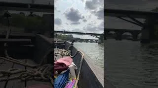 Miniature : Un deuil en bateau