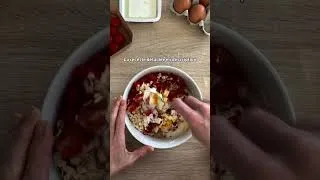 Miniature : Recette complète (+ alternatives) et infos nutri ⬇️ Une quiche sans pâte aux saveurs d’été :