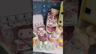 Miniature : MAGASIN DE JOUETS EN BOIS À NEUVILLE SUR SAÔNE, VITRINE MAGIQUE !