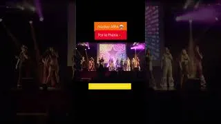 Miniature : Le Phénix chante ABBA et ça donne ça.